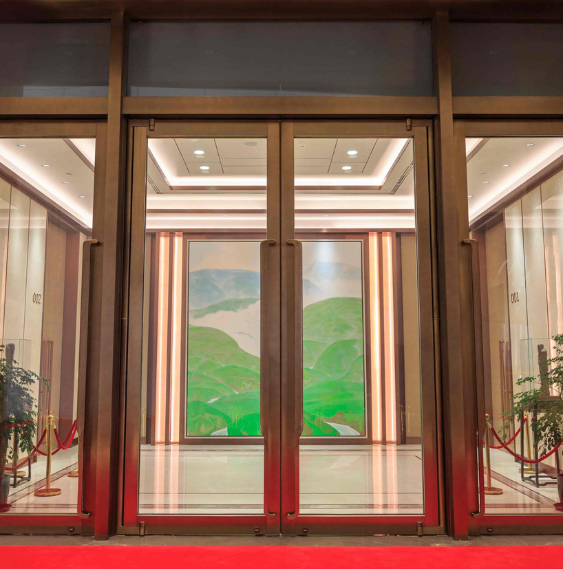 <h4>上海首届进博会主会场--国家会展中心</h4><p>上海首届进博会主会场--国家会展中心</p>